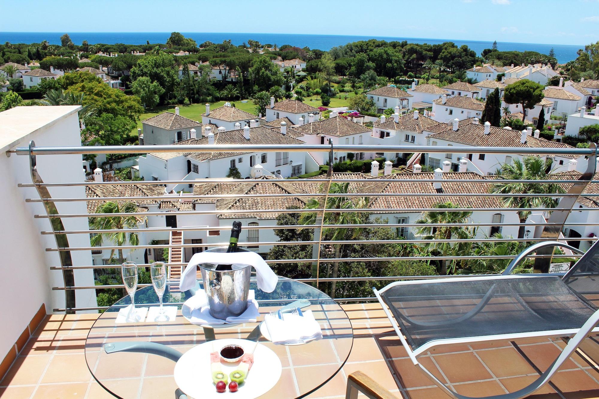 Senator Banus (Adults Only) Hotel Estepona Kültér fotó View from the hotel