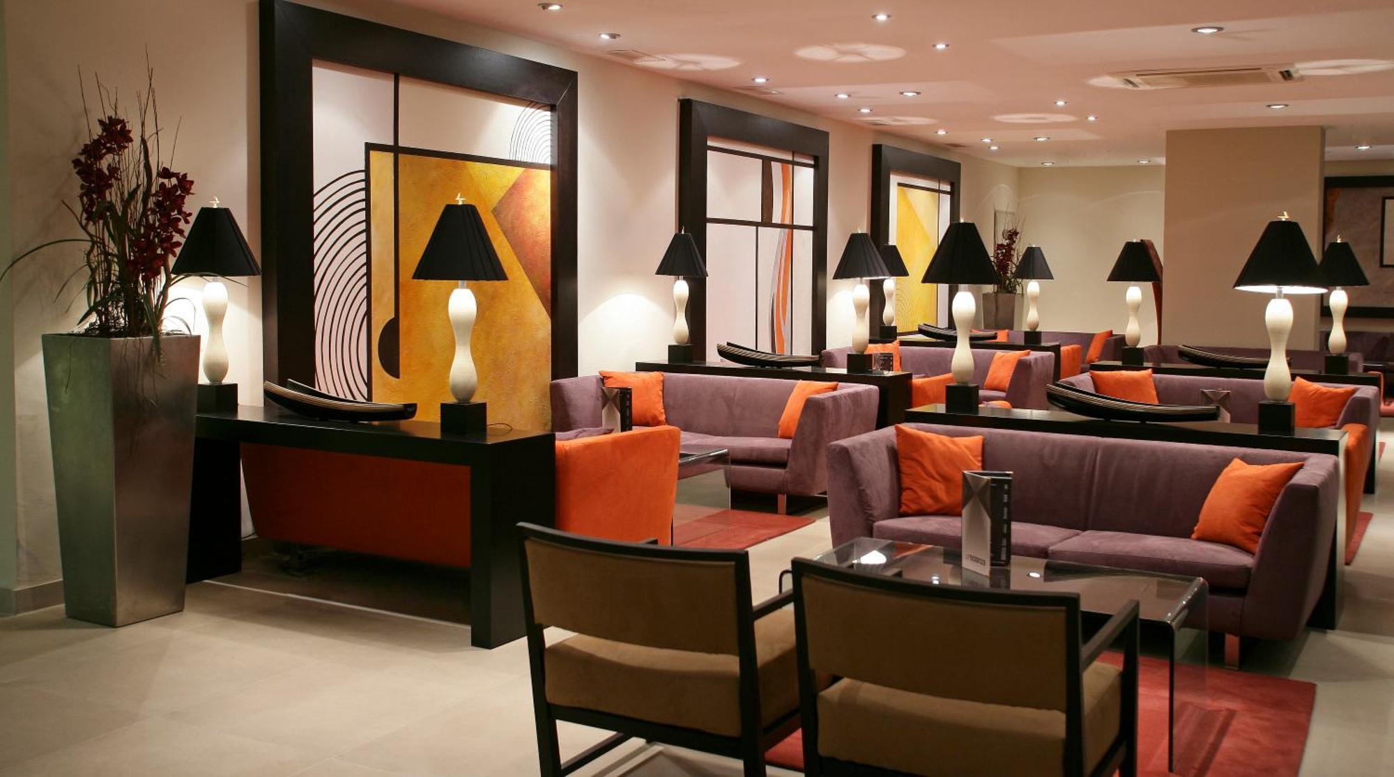Senator Banus (Adults Only) Hotel Estepona Beltér fotó The lounge at the airport