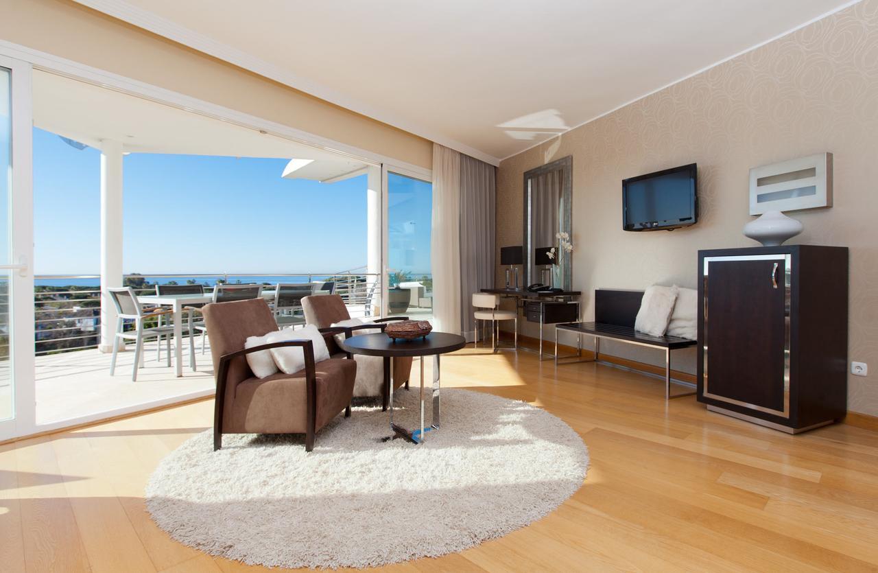 Senator Banus (Adults Only) Hotel Estepona Kültér fotó A living room